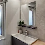 Pet Friendly Stacaravan In Saint-julien-en Born Kemping 3*